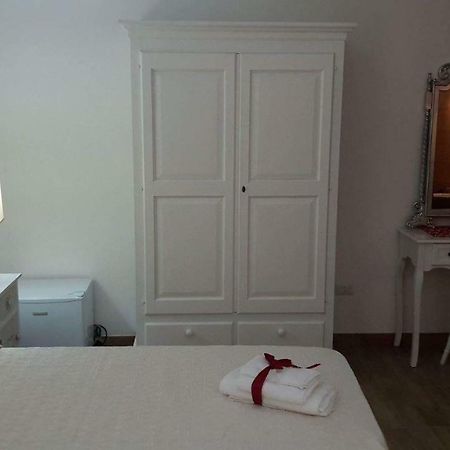 Camere Vacanze Acqua Chiara Porto Torres Exteriör bild